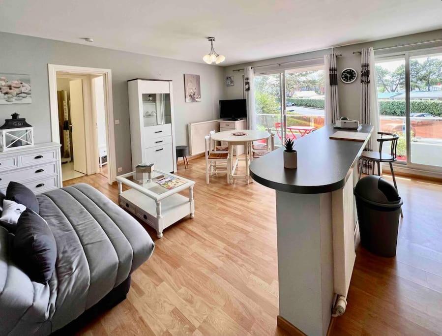 Appartement Sur Le Port. Grandcamp-Maisy Zewnętrze zdjęcie